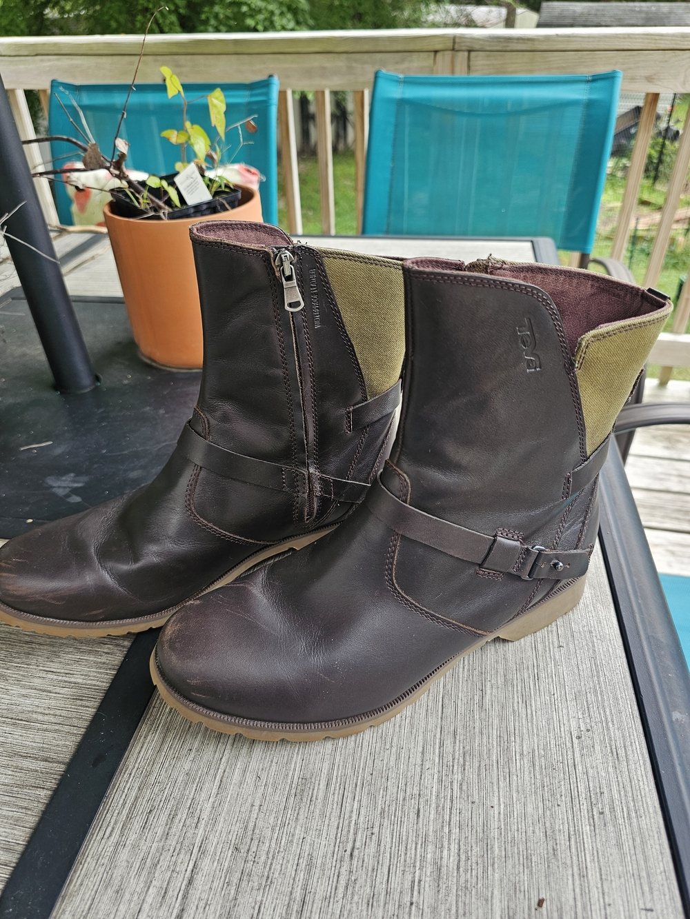 Teva De La Vina Low Waterproof Leather Canvas Boots Brown Olive Green Women 9.5